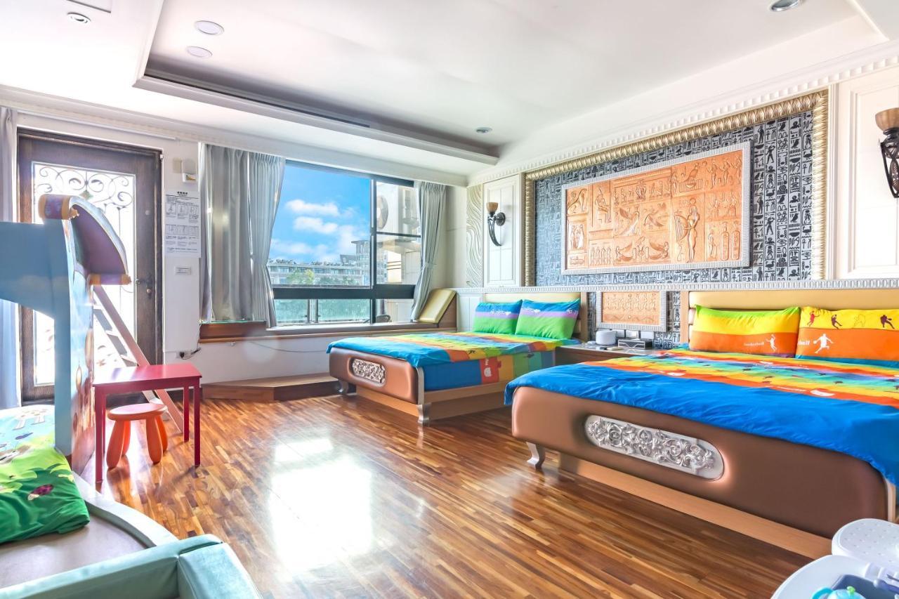 Haian Stay Riverside Bed And Breakfast Tainan Exterior foto