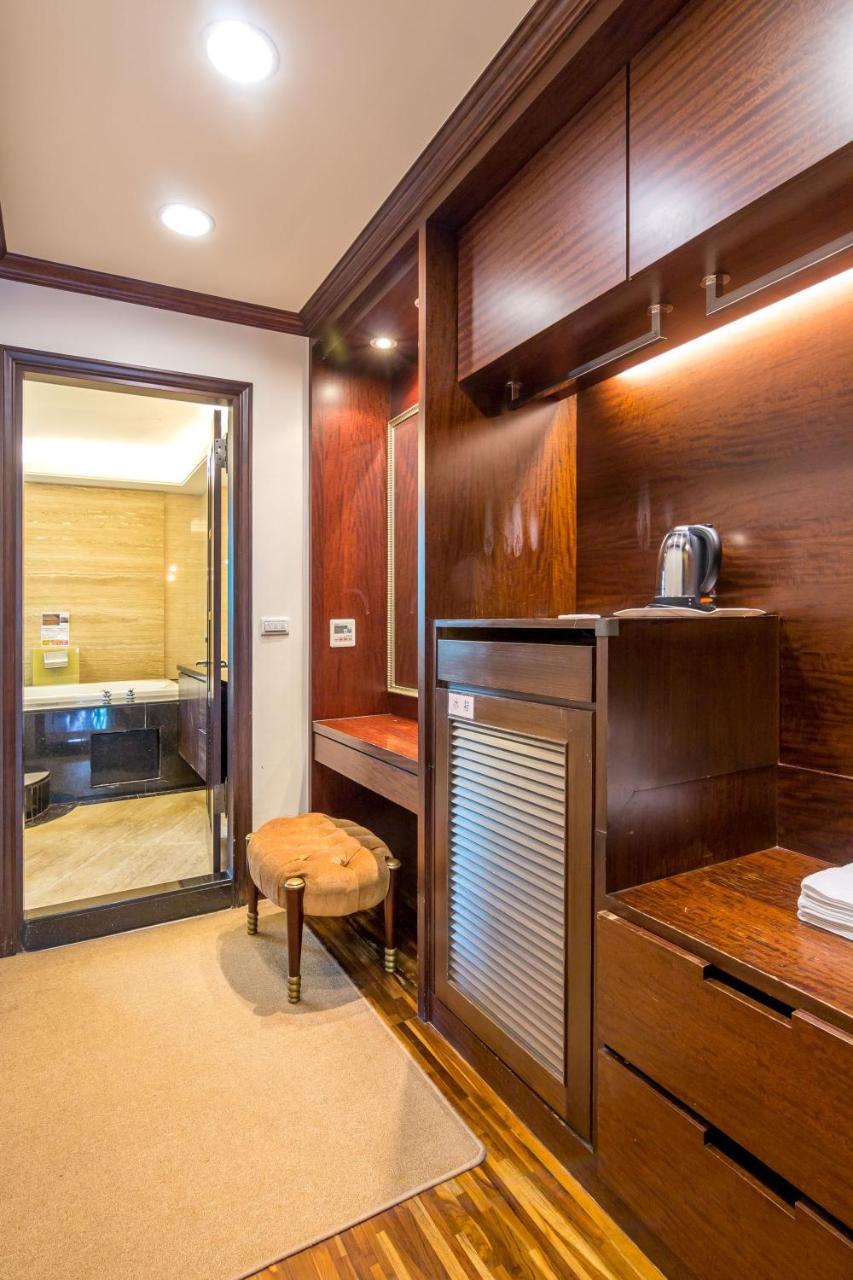 Haian Stay Riverside Bed And Breakfast Tainan Exterior foto