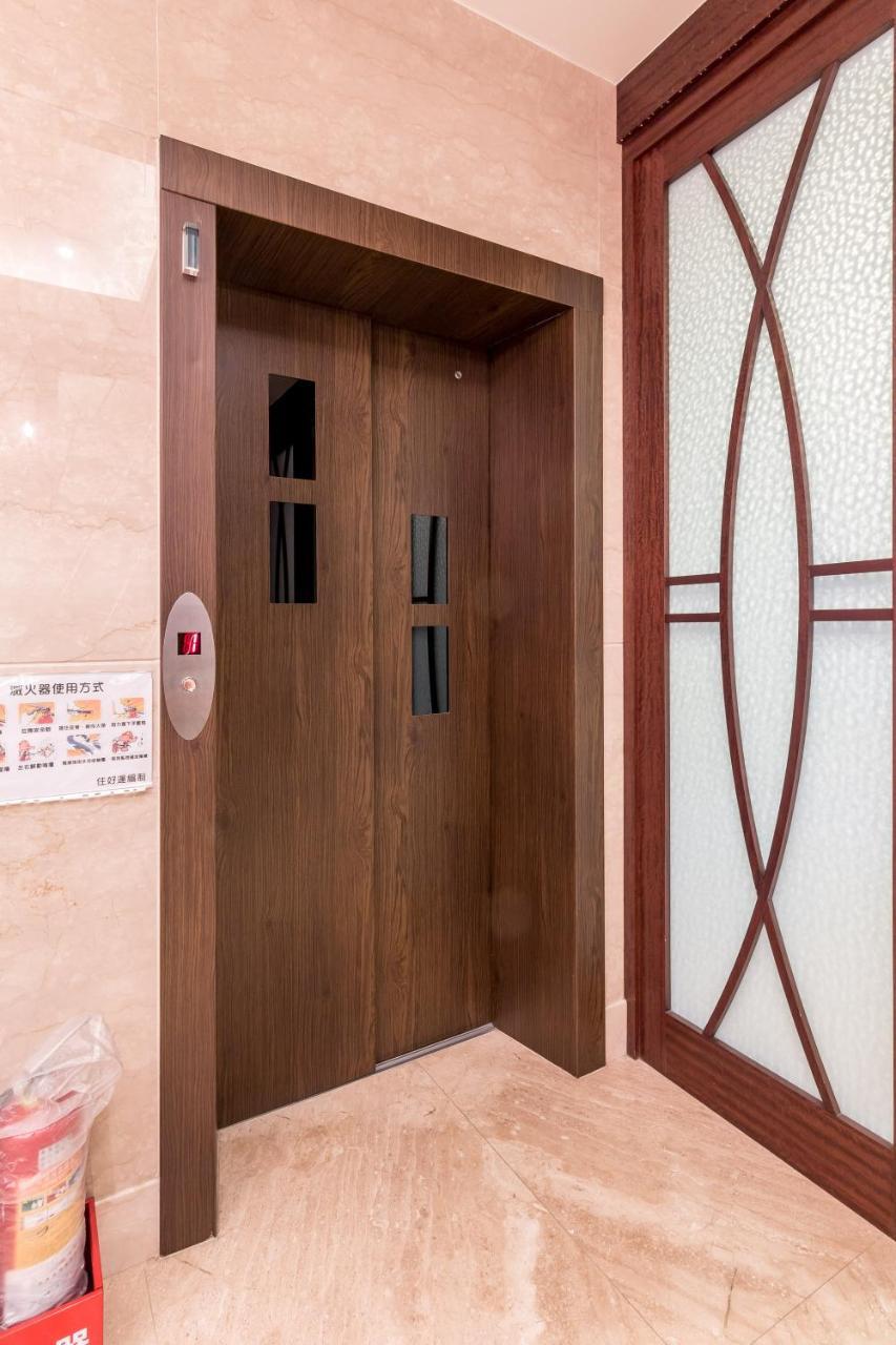 Haian Stay Riverside Bed And Breakfast Tainan Exterior foto